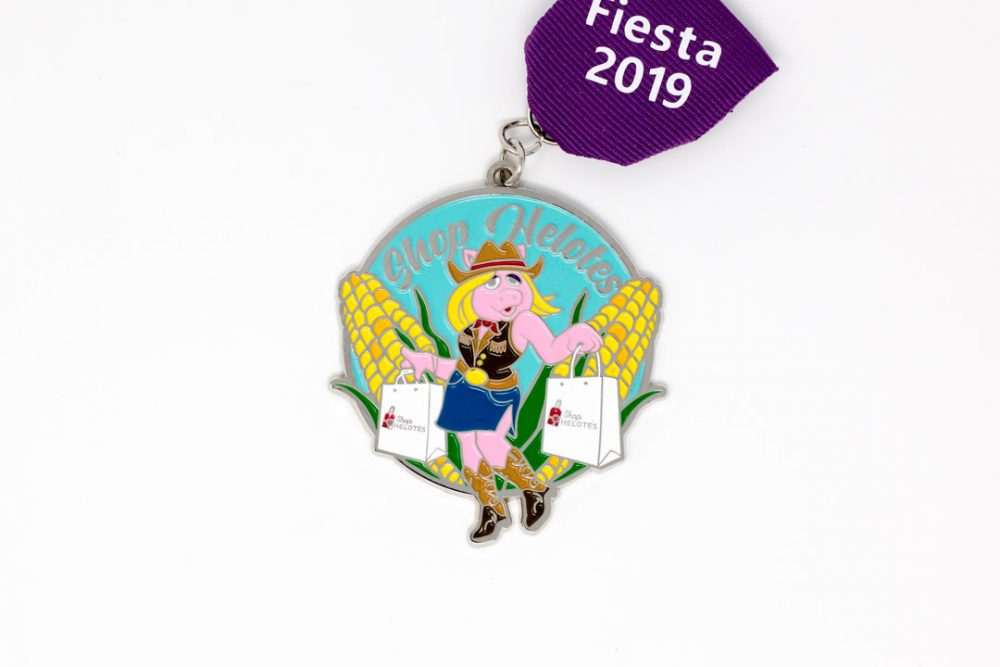 Shop Helotes Ms Piggy Fiesta Medal 2019
